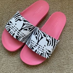 ⭐️ brand new ⭐️ adidas slides sz 7